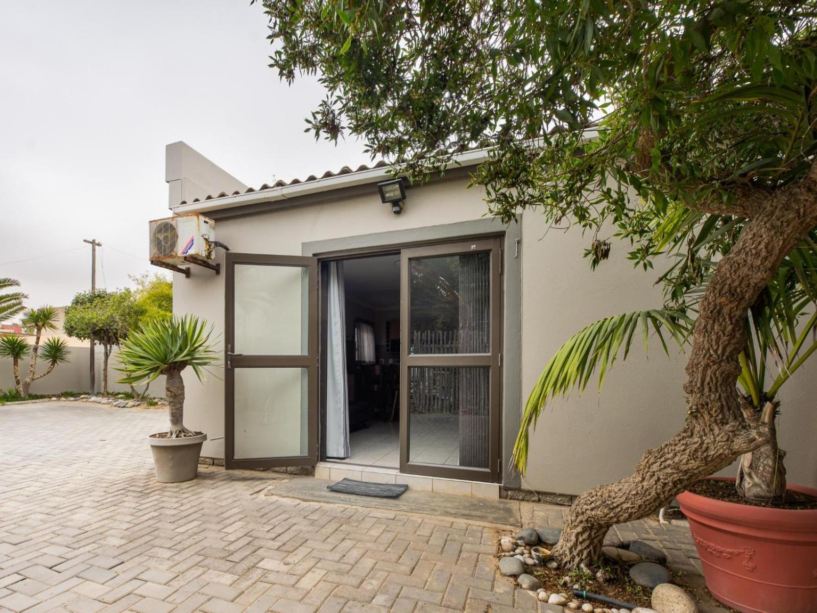 Guesthouse Fischreiher B&B Swakopmund Bagian luar foto