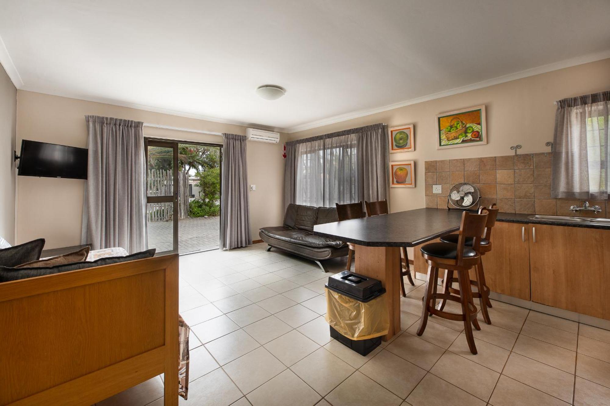 Guesthouse Fischreiher B&B Swakopmund Bagian luar foto