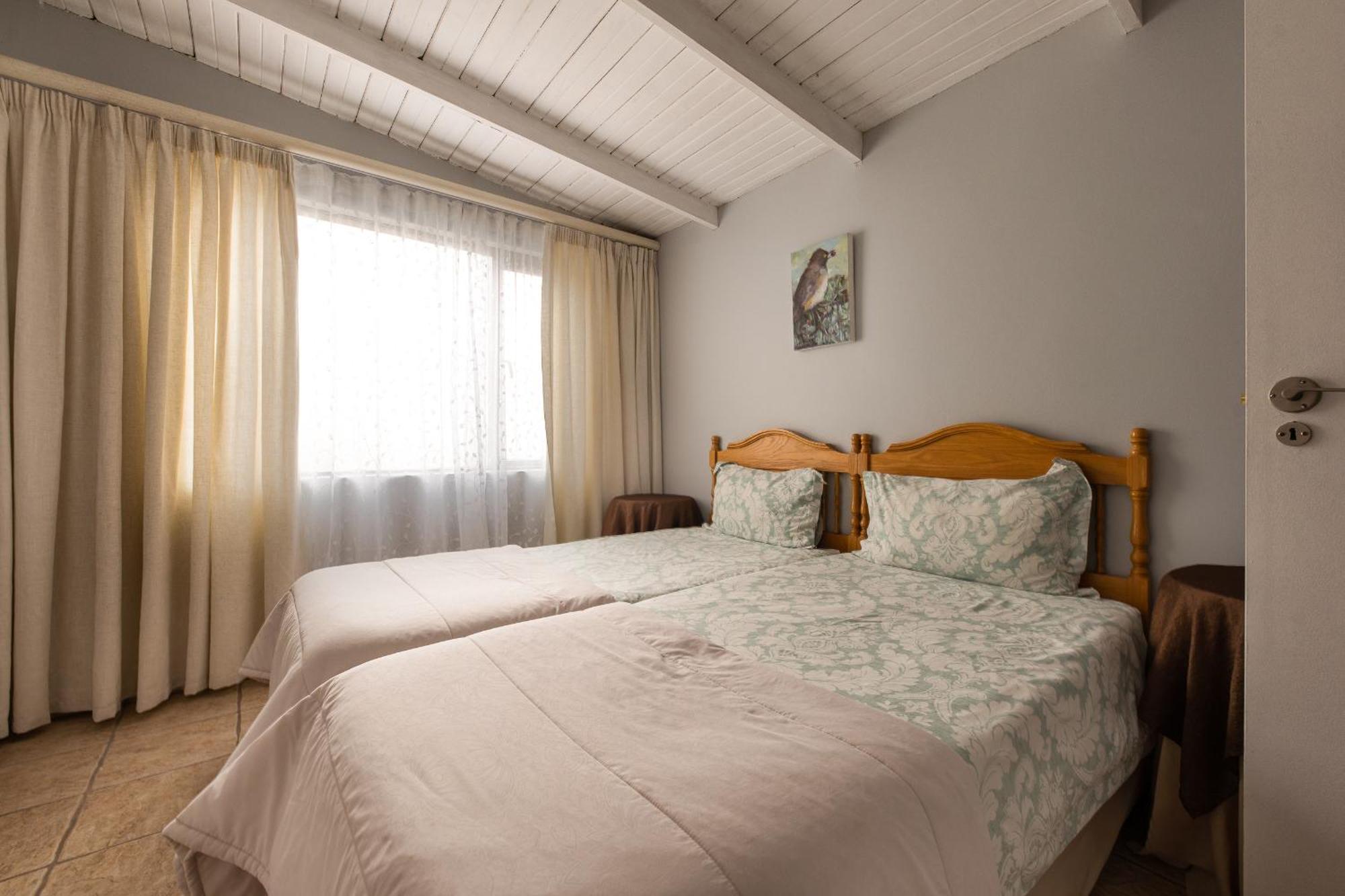 Guesthouse Fischreiher B&B Swakopmund Bagian luar foto