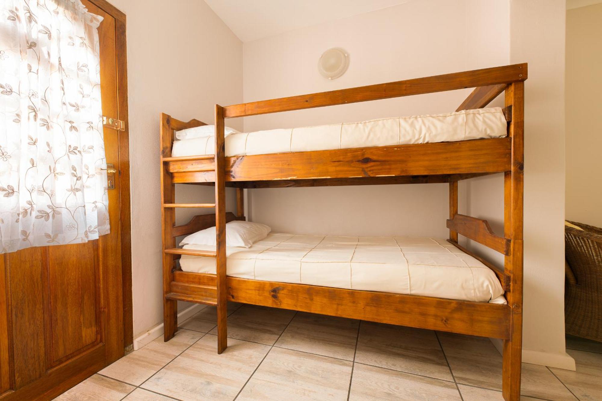 Guesthouse Fischreiher B&B Swakopmund Bagian luar foto