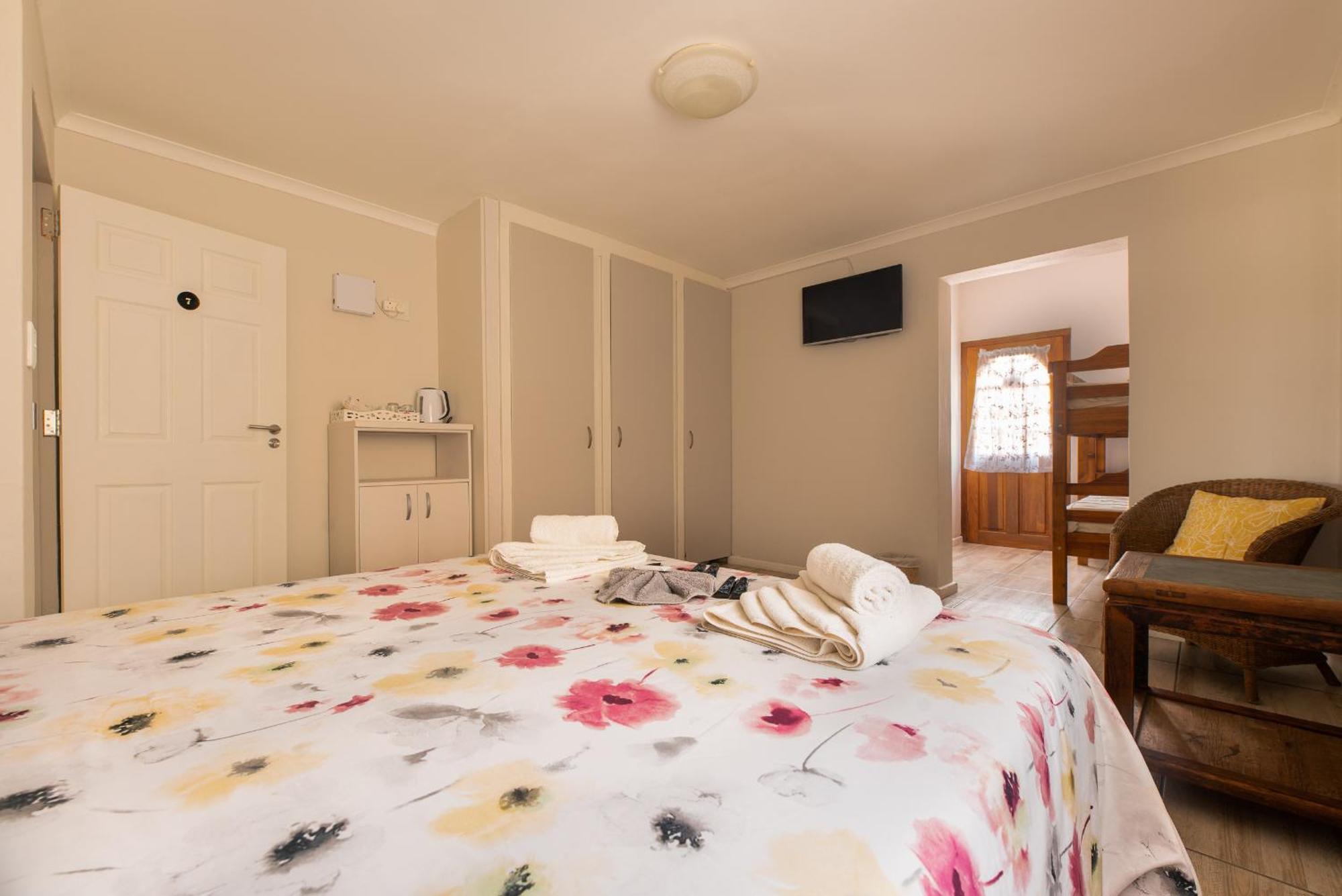 Guesthouse Fischreiher B&B Swakopmund Bagian luar foto